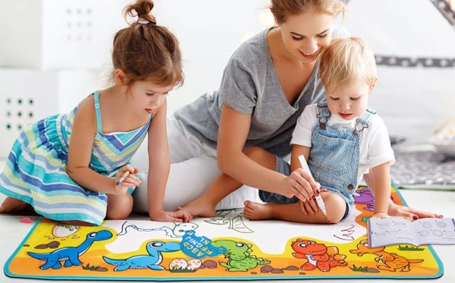 Large AquaDoodle Drawing Mat JUST $19.98 at Amazon – Over 130 Awesome Reviews!