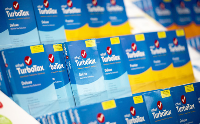 FREE $10 Amazon Gift Card with TurboTax Deluxe Software Purchase (Today Only)