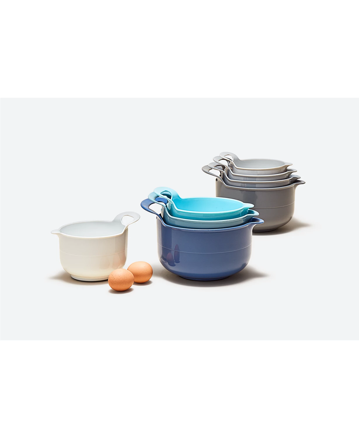 4-Piece Mixing Bowl Set ONLY $6.99 at Macy’s (Reg $30)