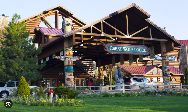 Great Wolf Lodge Travel Deals ONLY $116.60 per night at Groupon