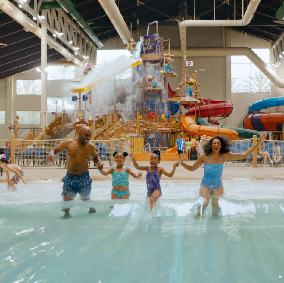 Early Black Friday: 40% Off Stays & 5% Off Gift Cards at Great Wolf Lodge